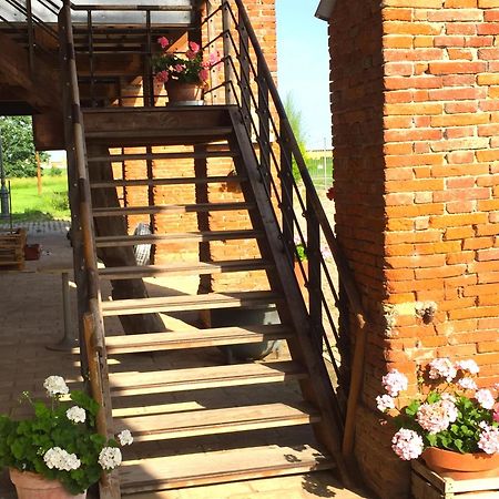 Rustic Parma Retreat Apartment Montechiarugolo Ngoại thất bức ảnh